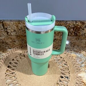 Brand new Stanley cup Quencher H2.0 Tumbler 40 oz light green